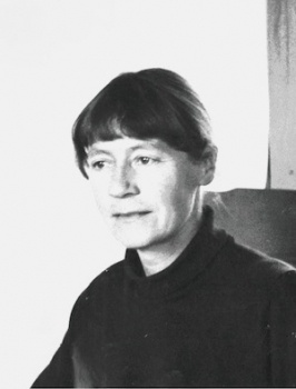 Photograph of Mary Newcomb, date unknown